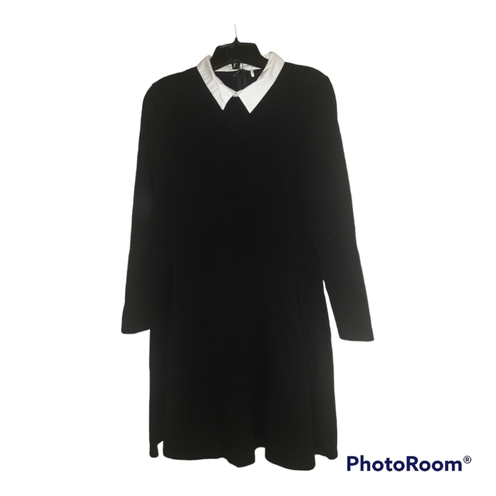 WEDNESDAY Vibe Aphratti Gothic Collared Dress D27